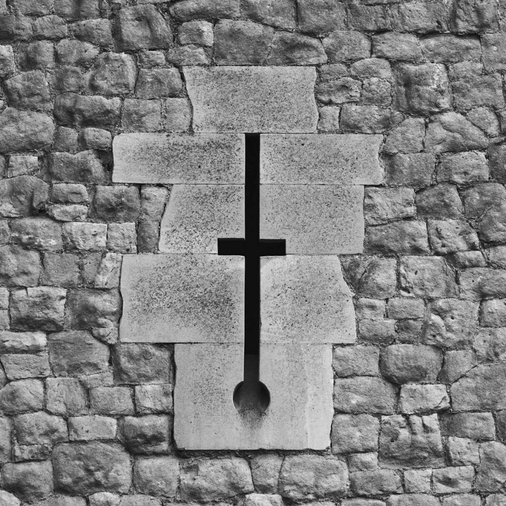 lexicon: wall cross